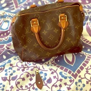 Authentic used Louis Vuitton Speedy